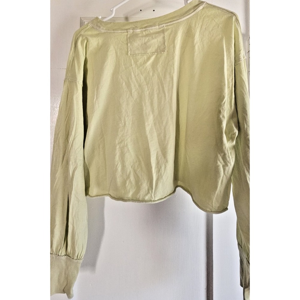 WE THE FREE lime green long sleeve crop top w/pocket woman Sz Small - Picture 2 of 6